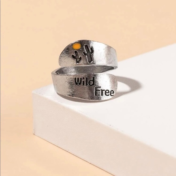 Wild Free Cactus Silver Ring - Picture 4 of 11